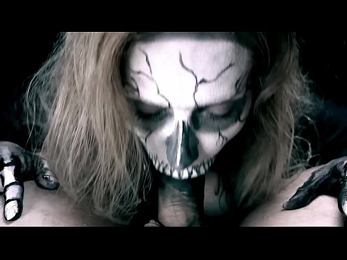 ❤️ Demoniška mergina čiulpia varpą savo juoda burna ir ryja spermą. ️❌ Porno prie lt.virtsextor.ru ❌