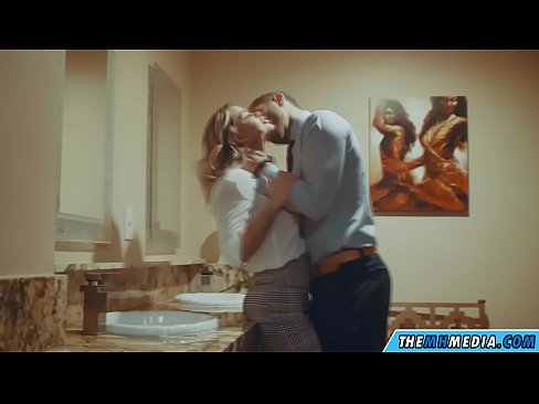 ❤️ Kai krūtininga blondinė vilioja tave viešajame tualete ️❌ Porno prie lt.virtsextor.ru ❌